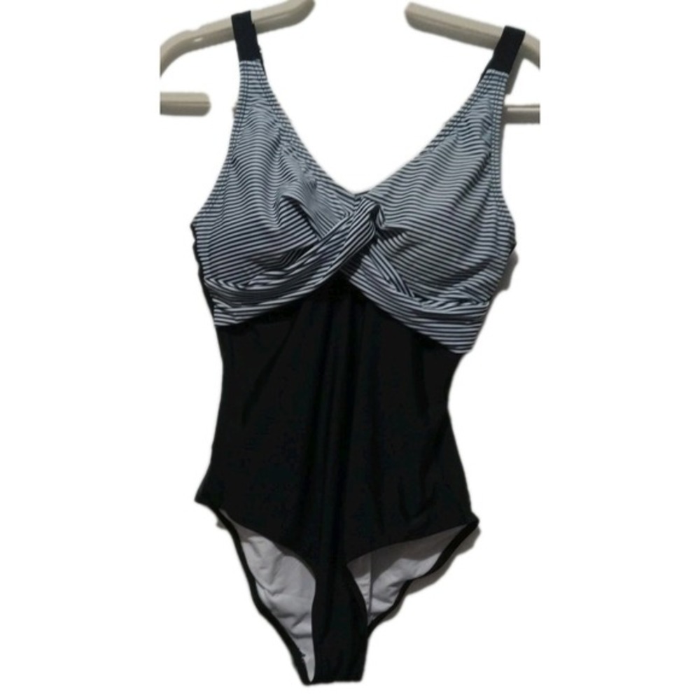 B2PRITY Size M Stripped Top 1 Piece Swimsuit Wide Strap‎ Poolside Beach Vacation